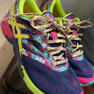 ASICS GEL-noosa Tri 10